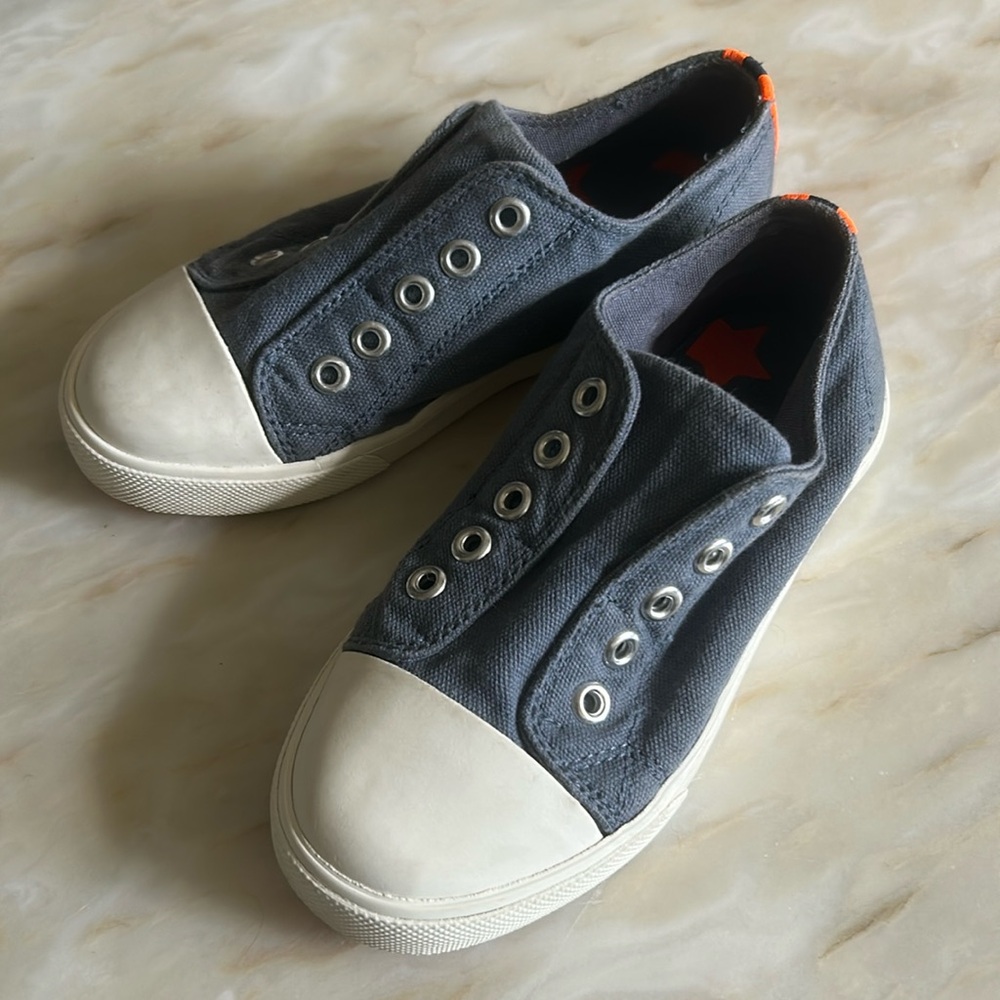 Boden Kids Laceless Canvas Slip On Sneakers Shoe Blue/Gray Color Size 11.5